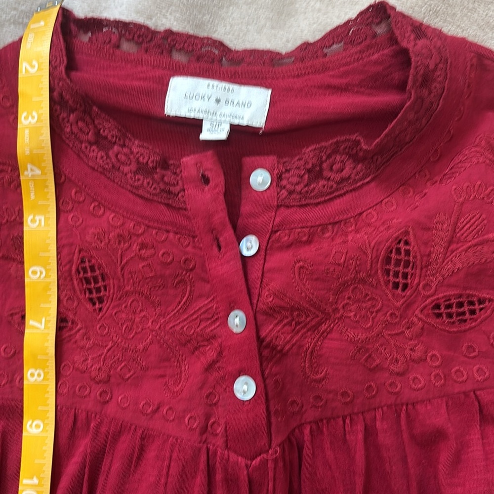 Lucky brand top